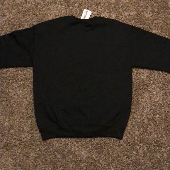 👼Aaliyah sweatshirt 👼 - Picture 3 of 3